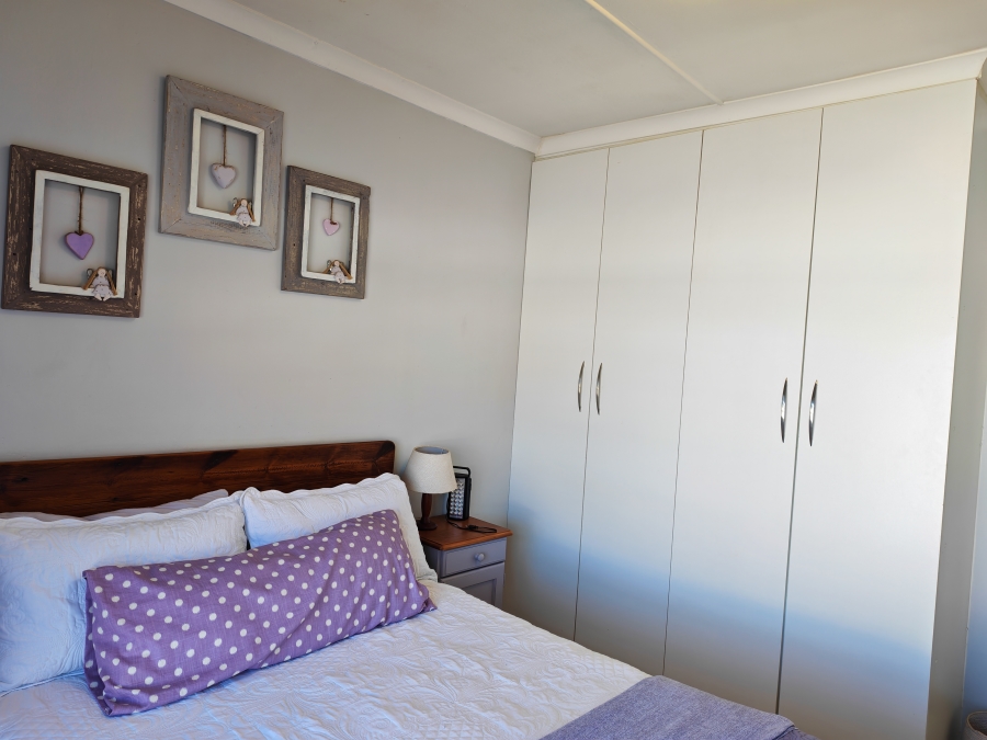 3 Bedroom Property for Sale in Palmiet Western Cape